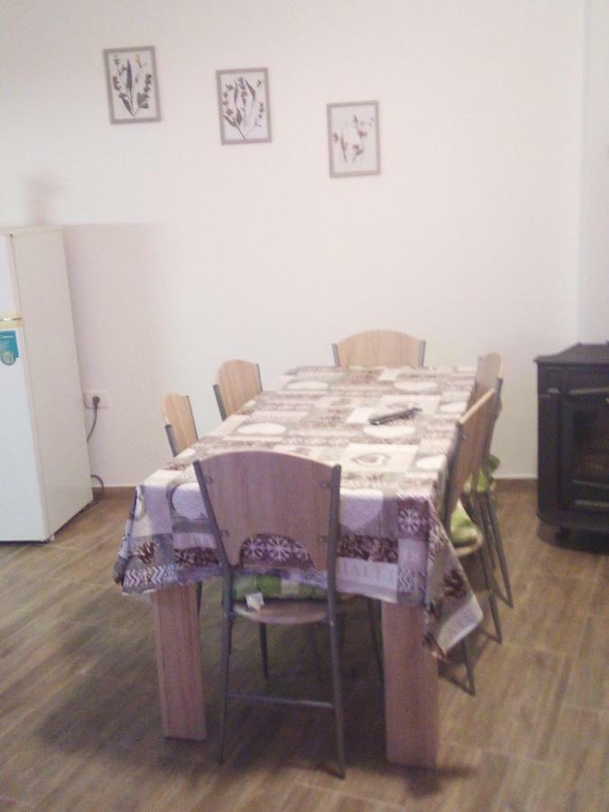 Apartmaji Matazin Crni Kal Экстерьер фото