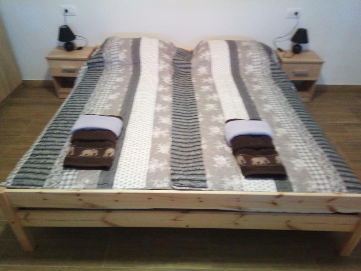 Apartmaji Matazin Crni Kal Экстерьер фото